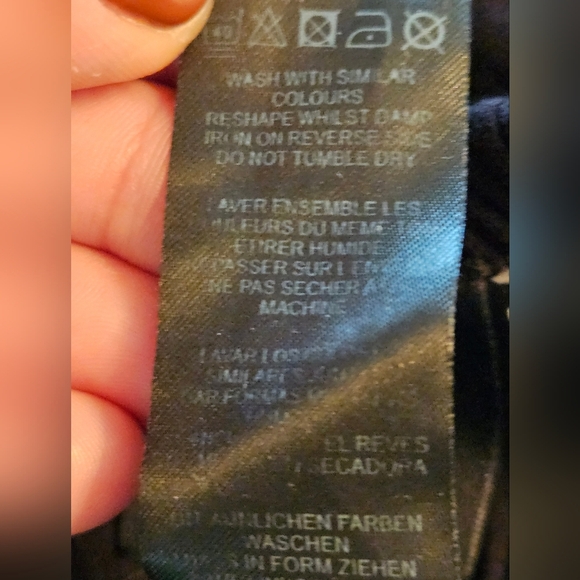 Asos Curve Plus Black Jumpsuit Off Shoulder Layered Ruffle Top Wide Leg 20 EUC - Picture 15 of 15